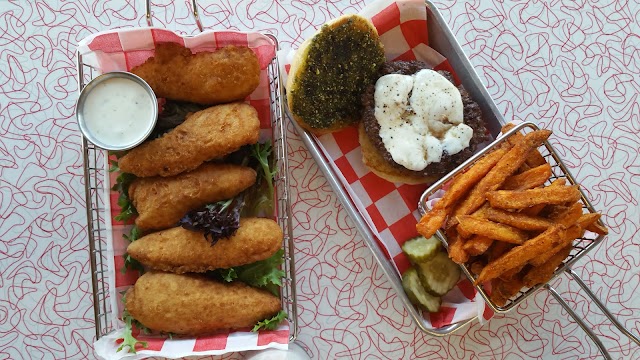 Boulevard Burger and Brew