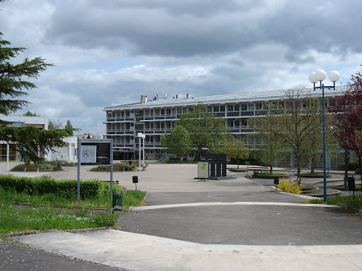 Regional Comprehensive School And Middle School De Montchapet