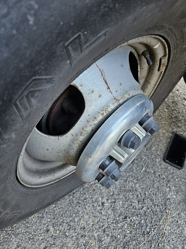 Benny's Tire - Thumbnail