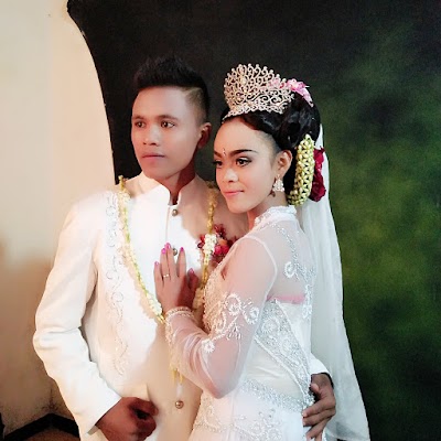 Photos of Karang Anyar Florist