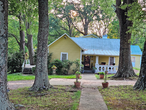 The Willow Creek Inn - Thumbnail