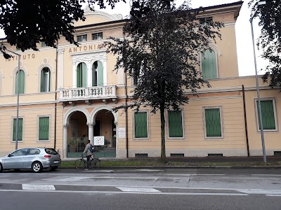 Istituto Antoniano Femminile