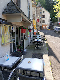 Photo n°46 de Crêperie du vieux logis à Orcival (Pizzeria)