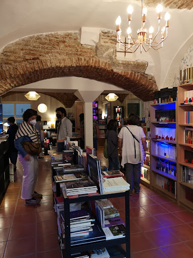 Librería La Puerta de Tannhäuser Cáceres - Thumbnail