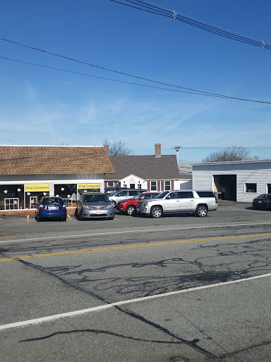 VILLAGE CONSIGNMENT - Visual