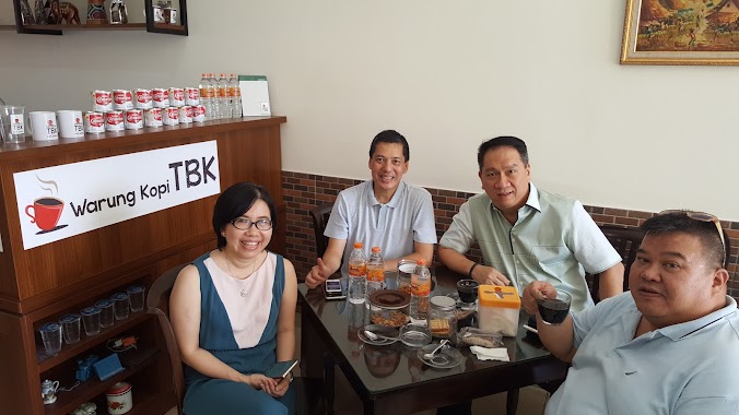 Warung Kopi TBK, Author: Tieneke Tombokan