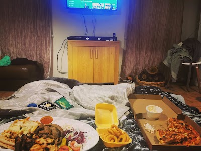 Clock House Pizza and kebab