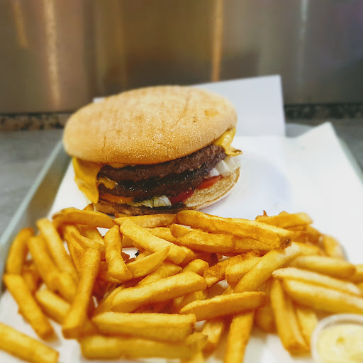 Photo 2 - Bigfood burger & chicken