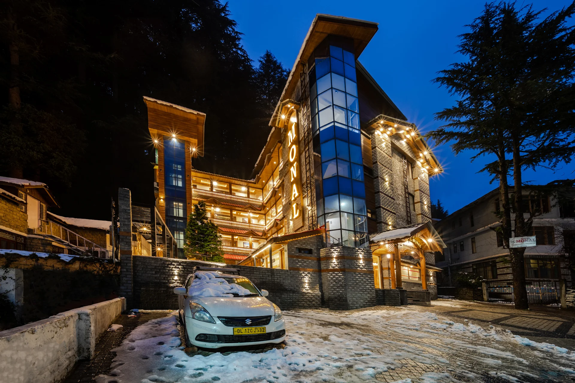 Hotel Monal Manali