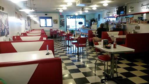 Johnny's Diner - Visual