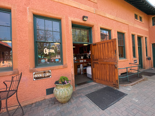 Glen Eyrie Bookstore & Cafe