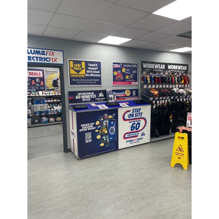 Screwfix Huddersfield - Leeds Road Trade Park photo 2