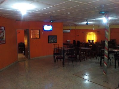 Photos of El Munchies Restaurant, Rotunda Ife