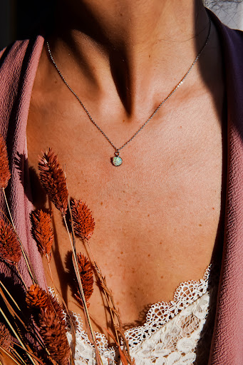 Raw Opal - Visual