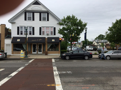 Pearl St @ Washington St