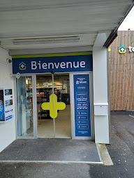 Photo n°1 de Pharmacie du Cap Blanc 💊 Totum à Aurillac (Magasin de vitamines et compléments alimentaires)