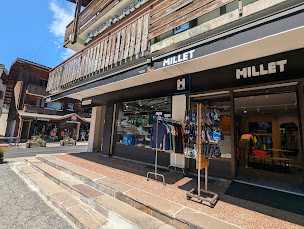 Photo n°4 de Millet La Clusaz à La Clusaz (Magasin d'équipement pour l'alpinisme)