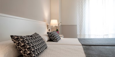 Photos of Hotel R&iacute;o Arga (centro)