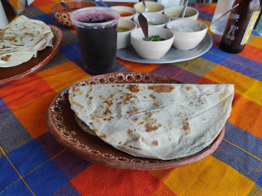 Birria de Chivo "La Tradicional"