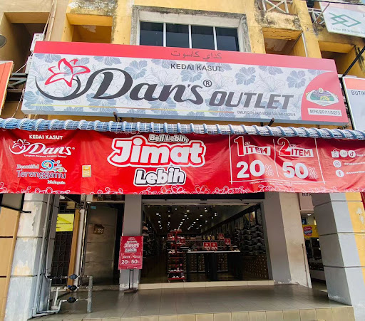 Kedai Kasut Dan's Outlet