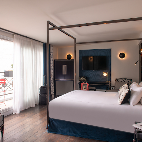 Môm'Art Hotel by null