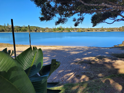 Shaws Bay Hotel - Thumbnail
