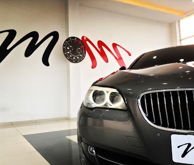 Photos of M & M GARAGE