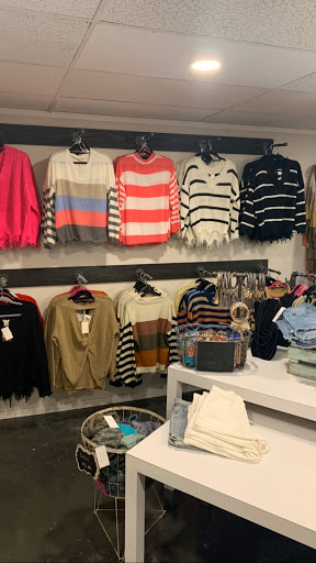 Suburban Revival Boutique - Thumbnail