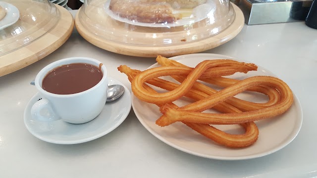 Cafetería chocolatería Los nuevos alpes