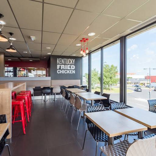 Photo 8 - Holly's Diner