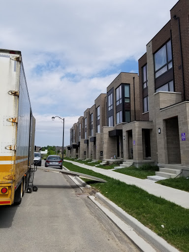 Royal Canadian Van Lines - Thumbnail