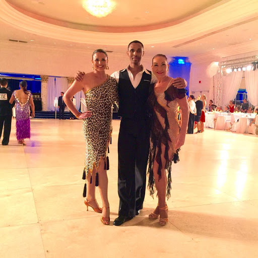 Palm Beach Dancing - Visual