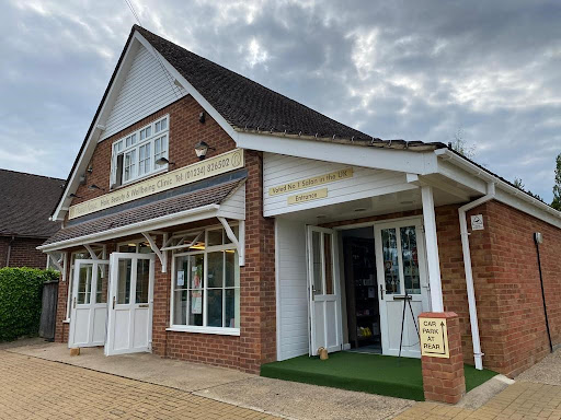 Hazel Kaye Hair, Beauty and Facial Aesthetics Salon - Thumbnail