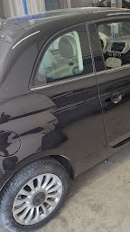 Photo n°8 de C2M : Carrosserie 2 Montolivet à Marseille (Atelier de carrosserie automobile)