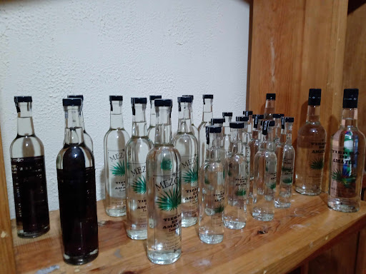 Mezcal Artesanal Tierra de Amates - Thumbnail