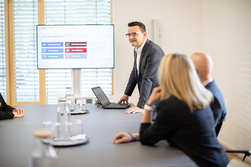 RWT Revision und Wirtschaftstreuhand GmbH