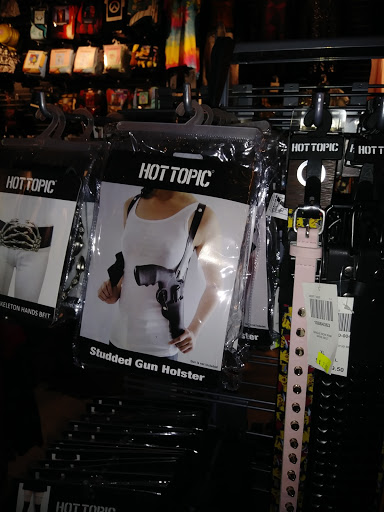 Hot Topic - Visual