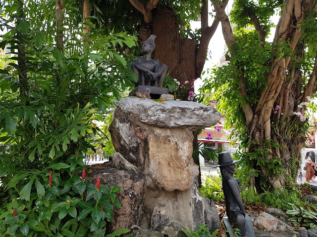 Wat Pho (Reclining Budha Statue)