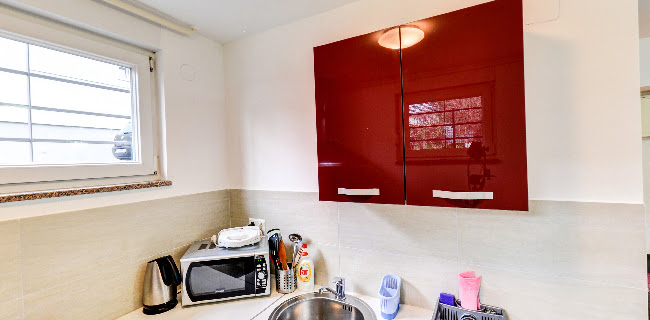 https://www.facebook.com/ApartmentsTony