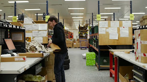 Photo n°14 de Piecesetpneus Agen à Agen (Magasin d'outillage)