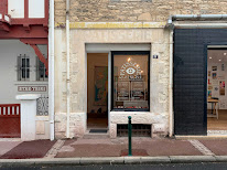 La Pâtisserie Graphique Galerie Café Atelier d'art à Biarritz