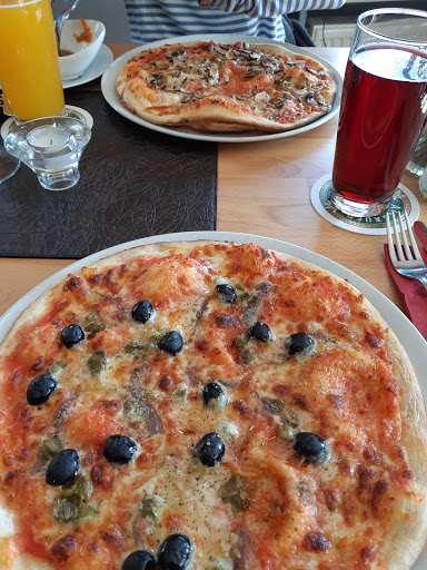 Primo Piatto & Caffe Bar - Thumbnail