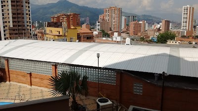 Photos of Aves Maria Mall.