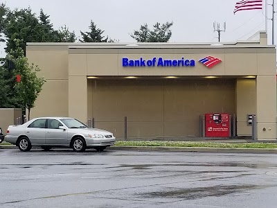 Bank of America (with Drive-thru ATM)