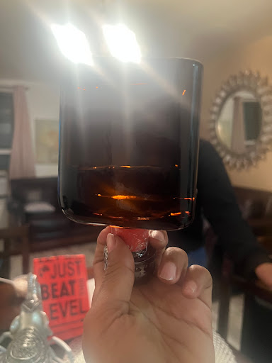 Surin Discount Liquor - Thumbnail