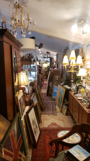 Rē Antiques & Interiors - Thumbnail