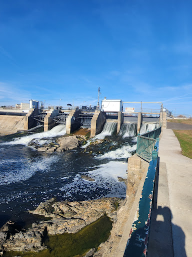 James Green Park - City Park and Dam