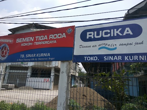 Toko bangunan sinar kurnia, Author: Jonny Arryanto