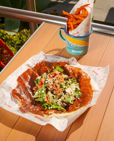 Lil' Simmzy's on the Deck by null