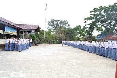 Photos of SMA Negeri 1 Pemangkat
